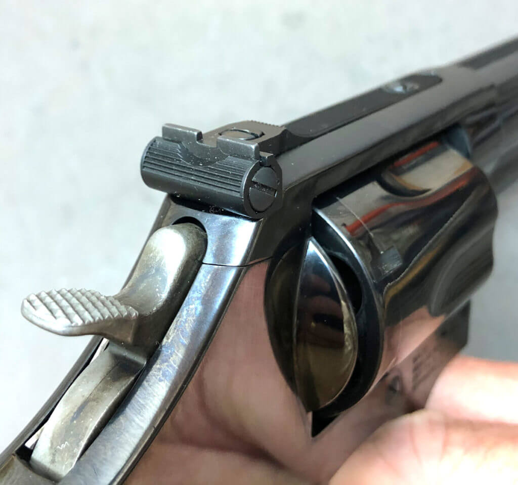 Smith & Wesson Model 19 Classic – Return of the Combat Magnum