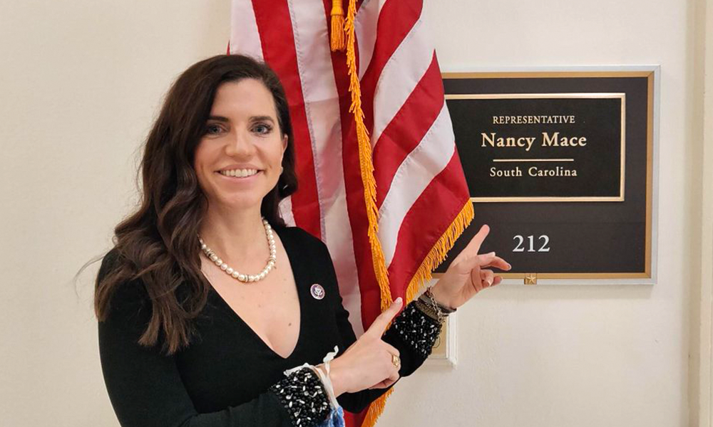 Congresspeople Arm Up in the Wake of Violence at the Capitol Congresspeople Arm Up in the Wake of Violence at the Capitol