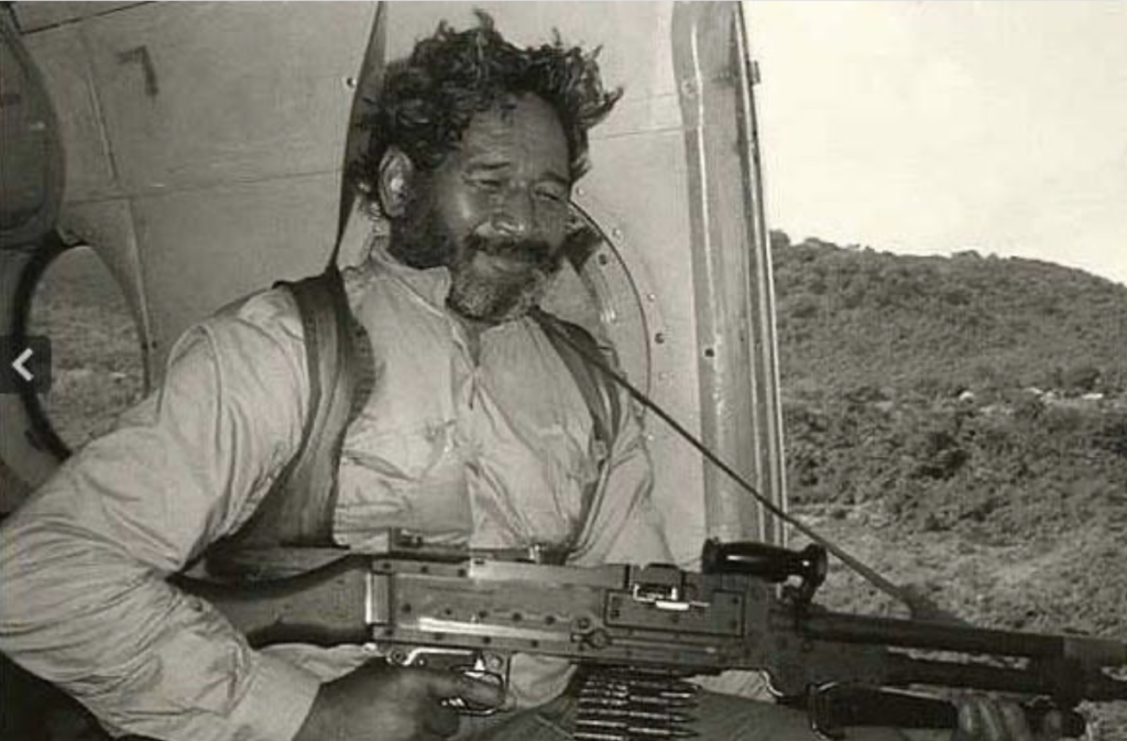 Miracle at Mirbat: When an SAS Operator Singlehandedly Held Off an Army with a Howitzer Miracle at Mirbat: When an SAS Operator Singlehandedly Held Off an Army with a Howitzer