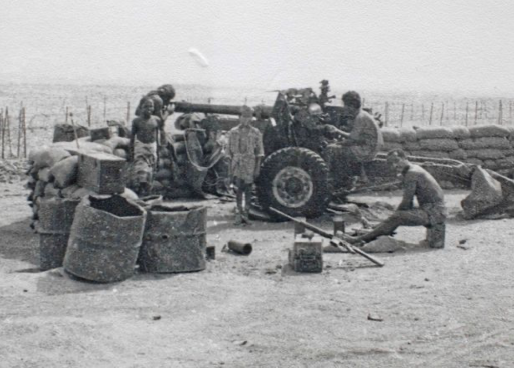 Miracle at Mirbat: When an SAS Operator Singlehandedly Held Off an Army with a Howitzer Miracle at Mirbat: When an SAS Operator Singlehandedly Held Off an Army with a Howitzer