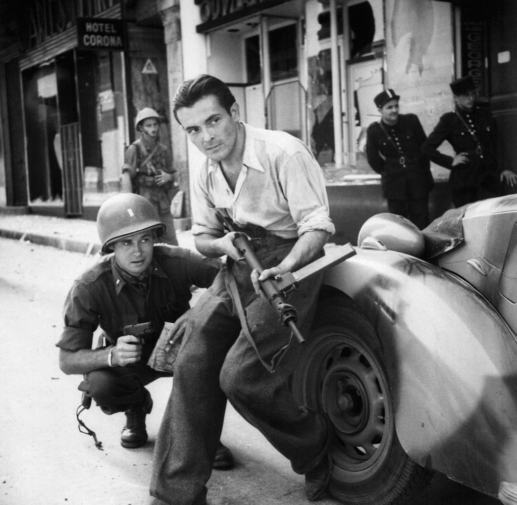 Sir Maurice Mickelwhite CBE Sir Maurice Mickelwhite CBE