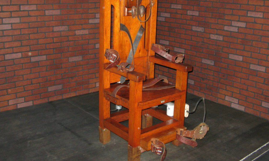 Guiseppe Zangara and the Wobbly Chair That Changed the World