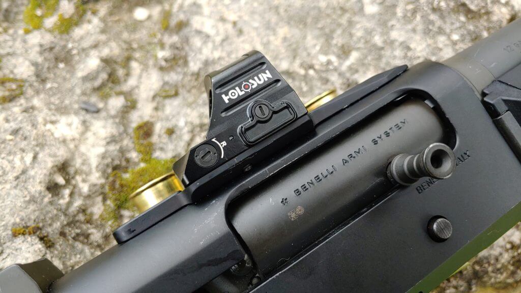 The Holosun 507C: Seeing Red and Saving Green The Holosun 507C: Seeing Red and Saving Green