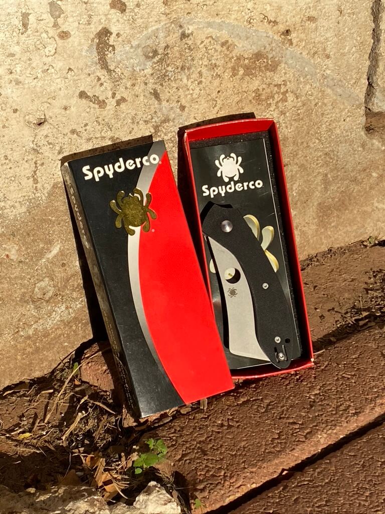 Spyderco ROC Spyderco ROC in the box
