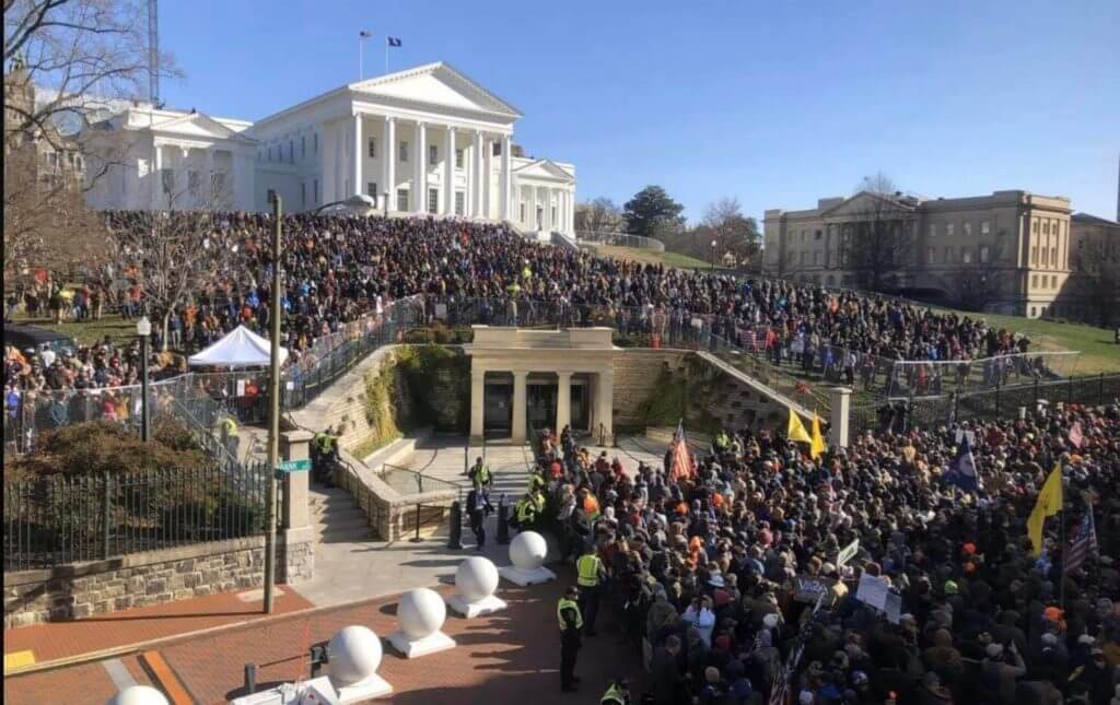 Gun Owners Force Virginia Energy Company to Revoke 0K Donation to Anti-Gun PAC Gun Owners Force Virginia Energy Company to Revoke 0K Donation to Anti-Gun PAC