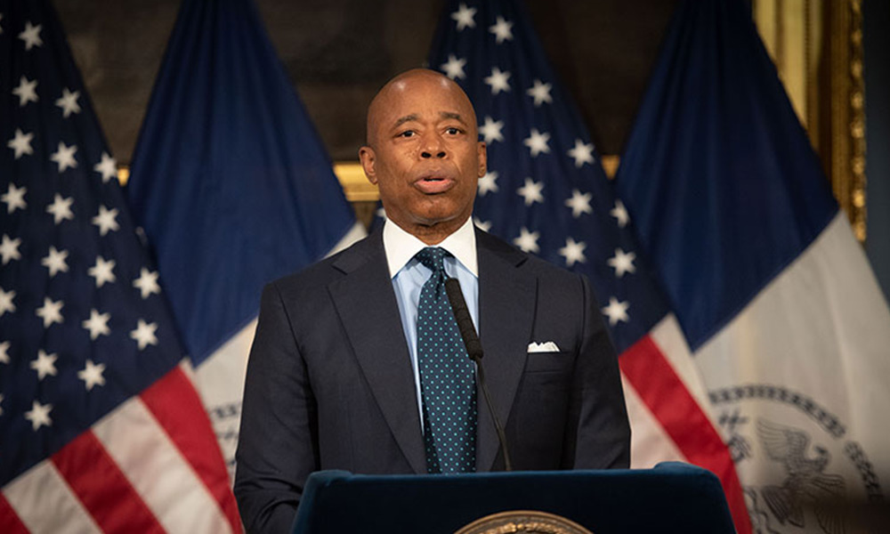 New York Mayor Announces 'Blueprint to End Gun Violence,' Calls for 'Assault Weapon Ban' New York Mayor Announces 'Blueprint to End Gun Violence,' Calls for 'Assault Weapon Ban'