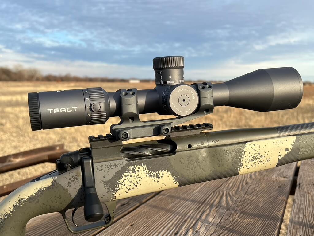 TRACT Optics TORIC in sniper grey mounted on Springfield Waypoint 2020