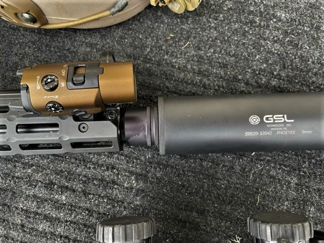 Everything You Really Need to Know About Picking a Long Gun Light: So Many Options, So Much Lumen