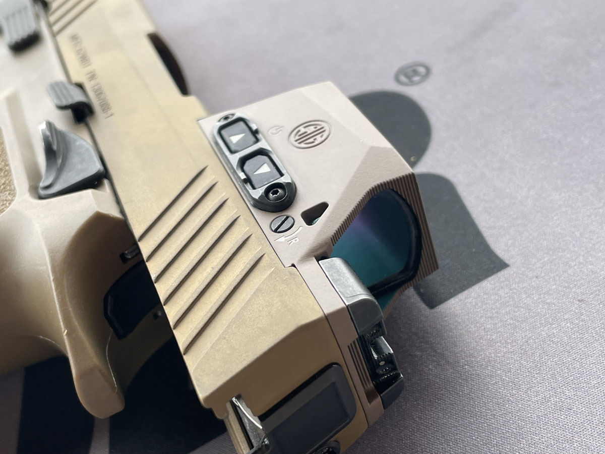 The SIG Sauer Romeo M17 Red Dot Redefining Optics Performance SHOT
