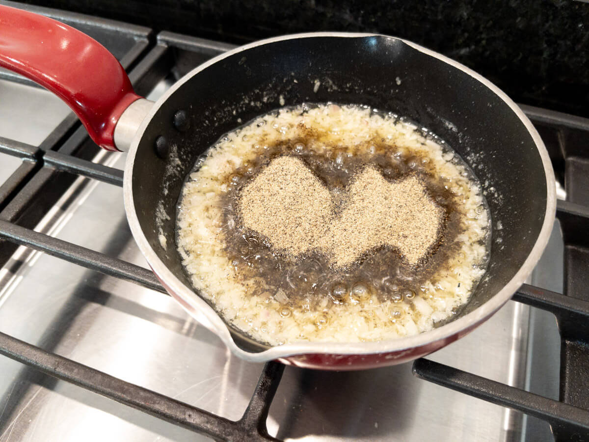 Simple Gourmet Elk Steak with Black Pepper Sauce (Taiwanstyle)