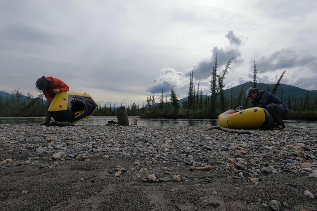 Backcountry Rafting: 9.1lb Kokopelli Rogue R-Deck Packraft Review Brayden Wuebbeling and his brother airing up the Kokopelli Rogue R-Decks and getting ready for a day on the Alatna River