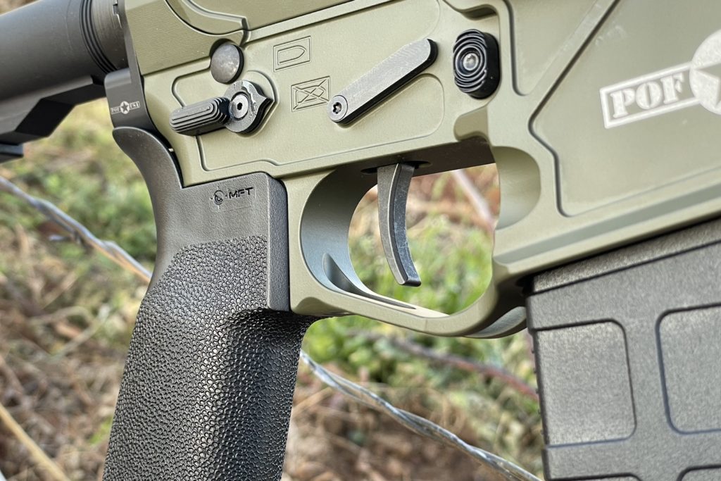 Project “Rogue” - POF Rogue Sub-6lb AR10 Review! Curved trigger for the POF Rogue