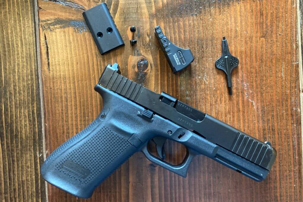 Mounting the Holosun SCS MOS on Glock 20