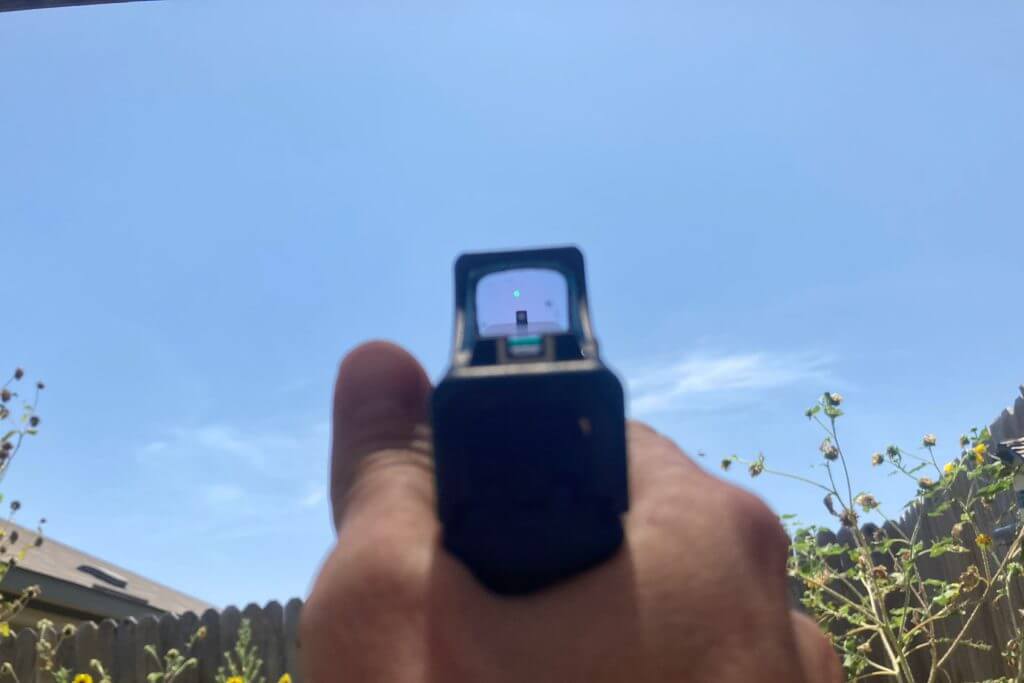 Holosun SCS MOS on Glock 20 sight picture