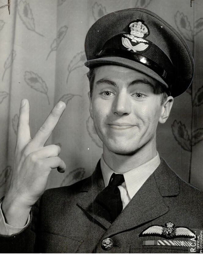 George Beurling in uniform