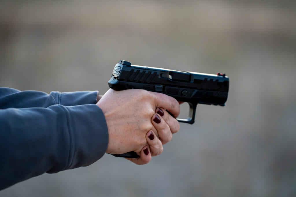 Shooting the Beretta APX A1