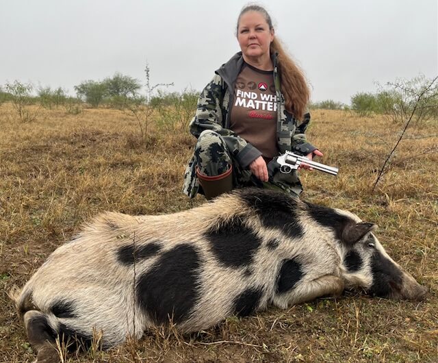 handgun hunting wild sow