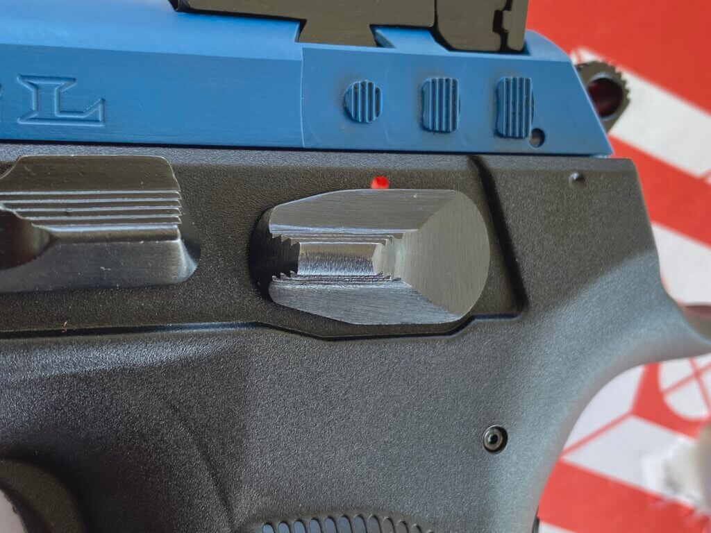 The ambi safety on the Tangfolio Force 22 TB