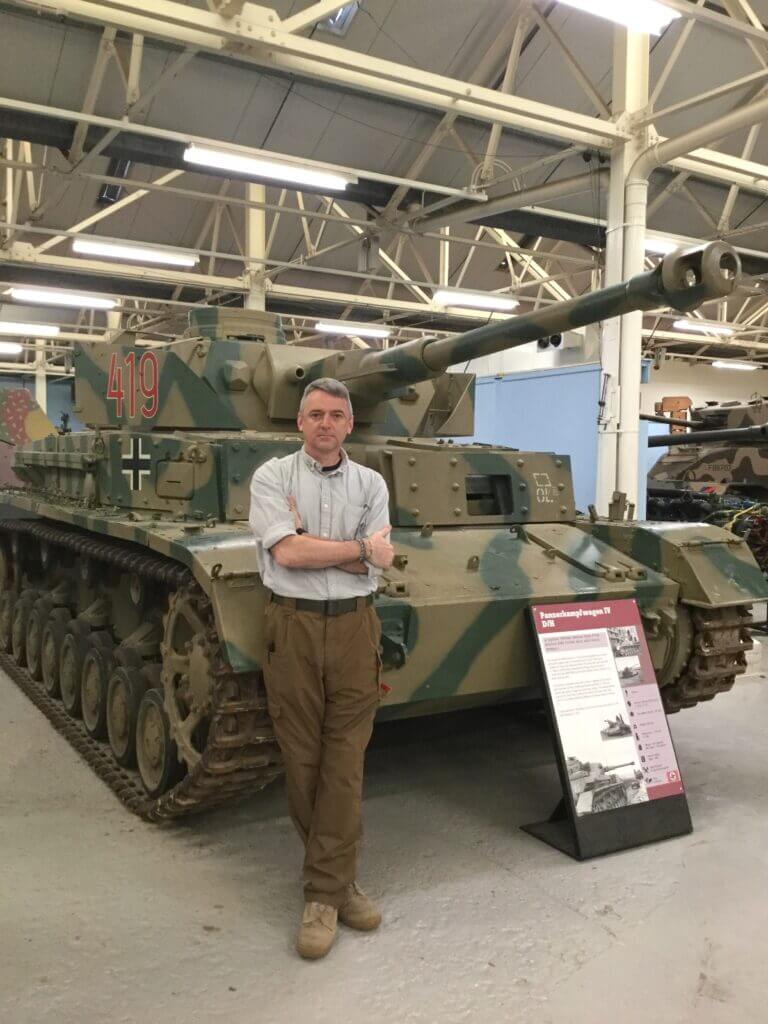 Panzer IV long 75mm later variant resembling Tiger I silhouette