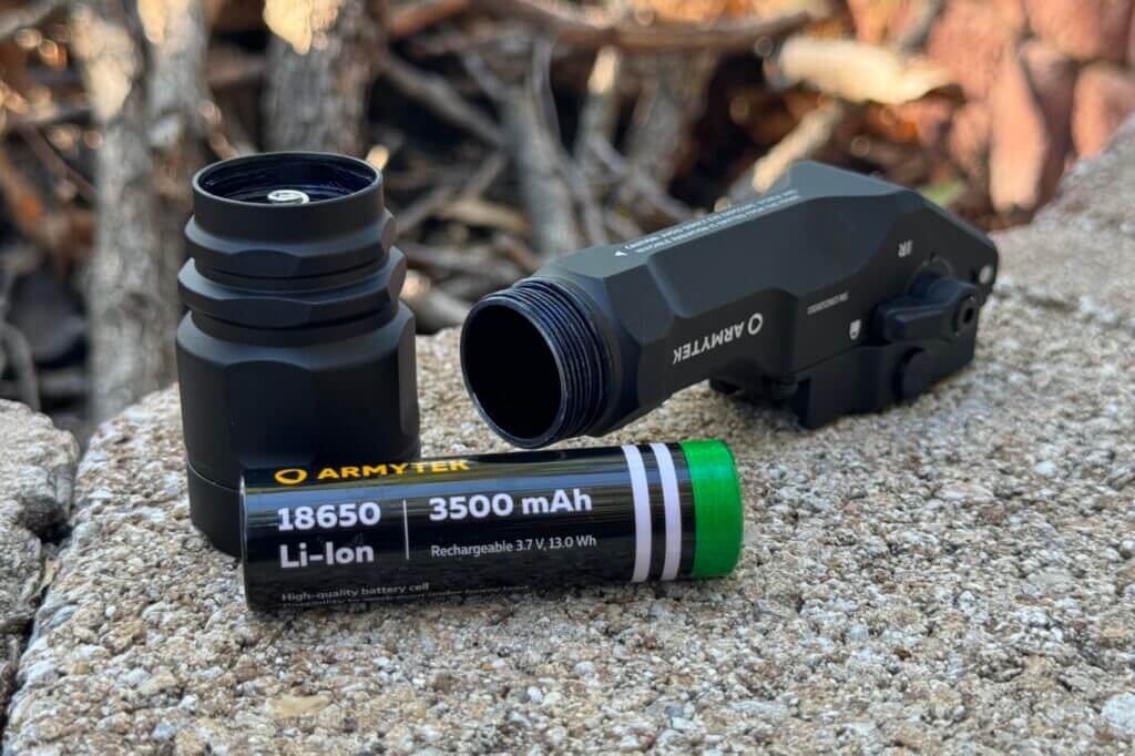 rechargeable battery in weapon light