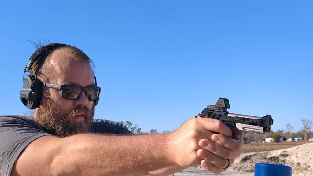 Shooting beretta 80X