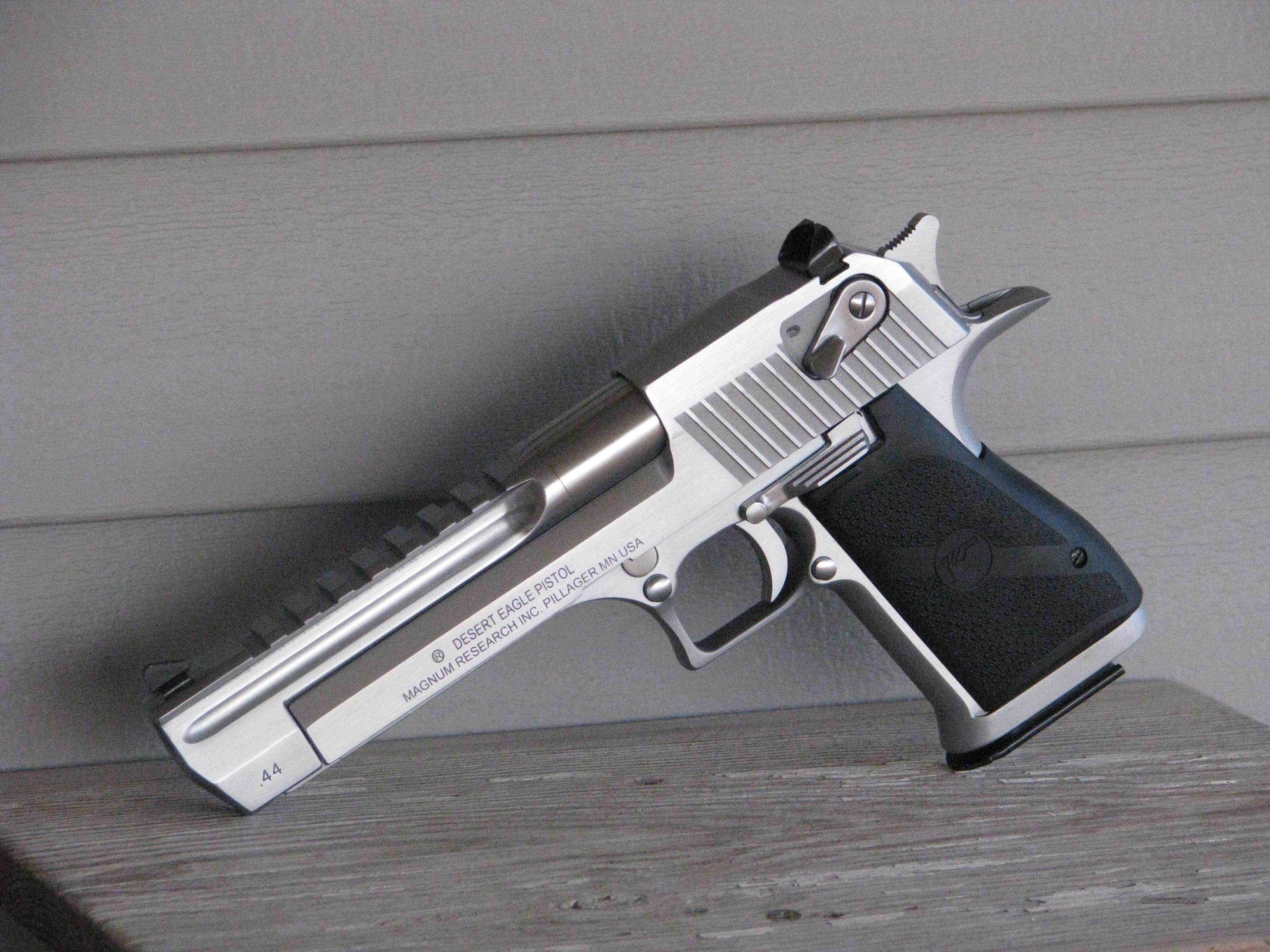 Desert eagle пустынный орёл. Дигл пустынный орел. Дигал. Дигал. Золотой desert eagle.