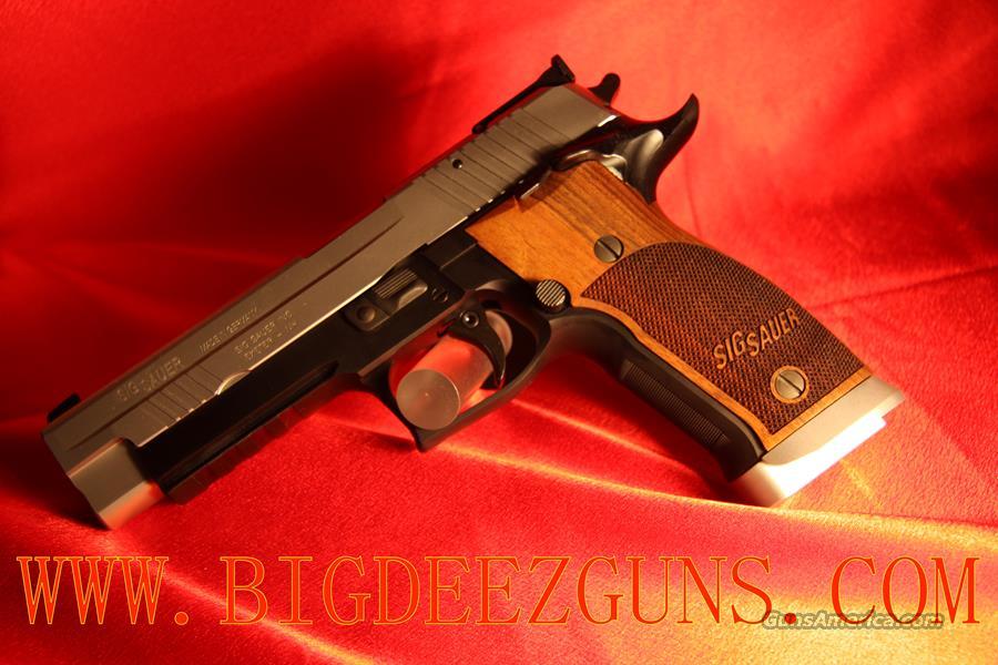 Sig Sauer From Paris With Love 35 Images I Sig Sauer What I About The Sig Sauer P239 Gun Pistol Sig Sauer Sig Sauer P226 Wallpapers Hd