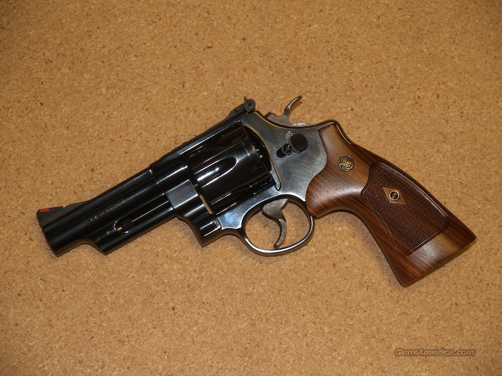 Smith & Wesson Model 29 Classic (150254) for sale