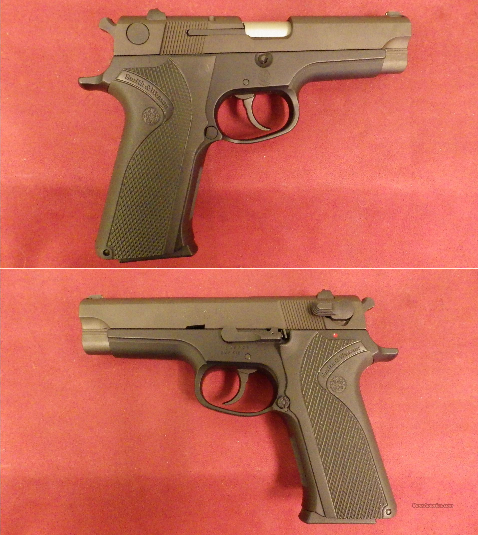 Smith And Wesson Model 10