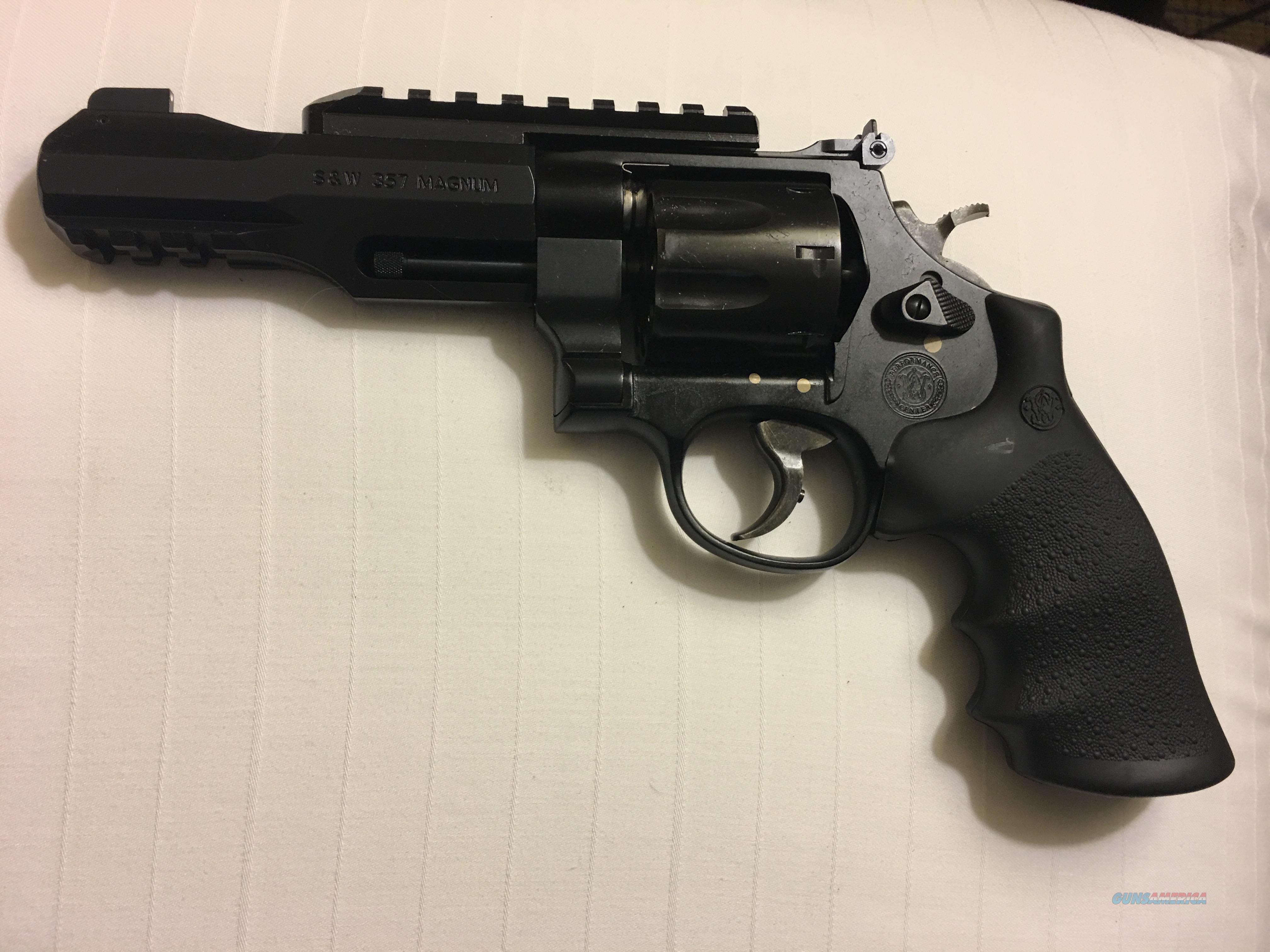 Smith & wesson m645. S&w r8 revolver. Smith & wesson m&p r8. Revolver r8 muzzle. S&w r8 кабура.