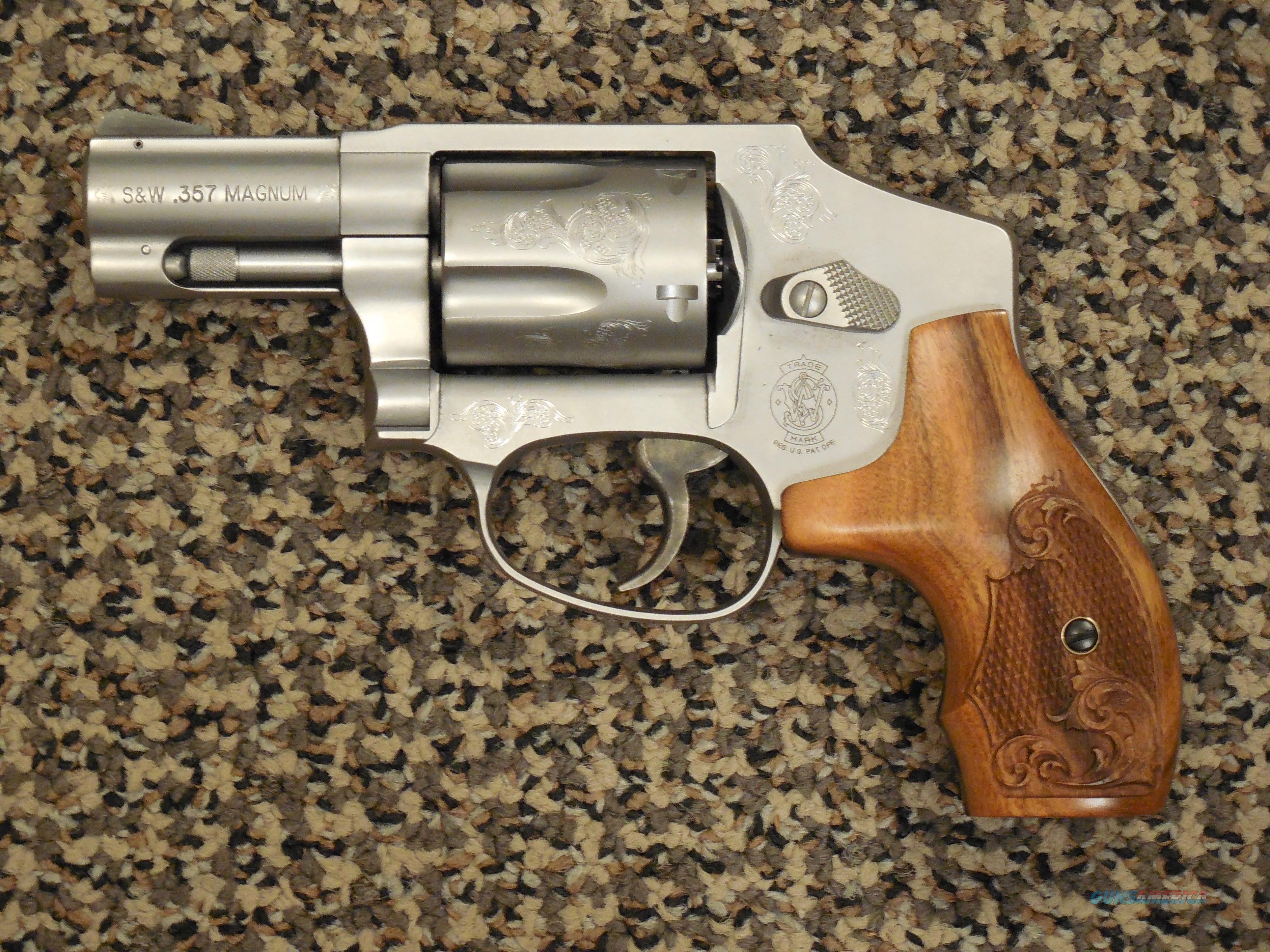 Магнум 357 револьвер. 357 Magnum Revolver. S W 357 Magnum. Смит и Вессон 640. S&W Магнум 357 модель 610.